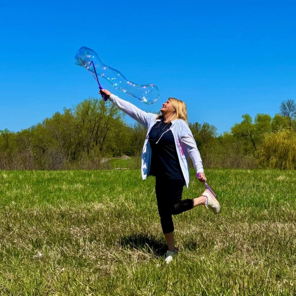 guest playing with bubbles
